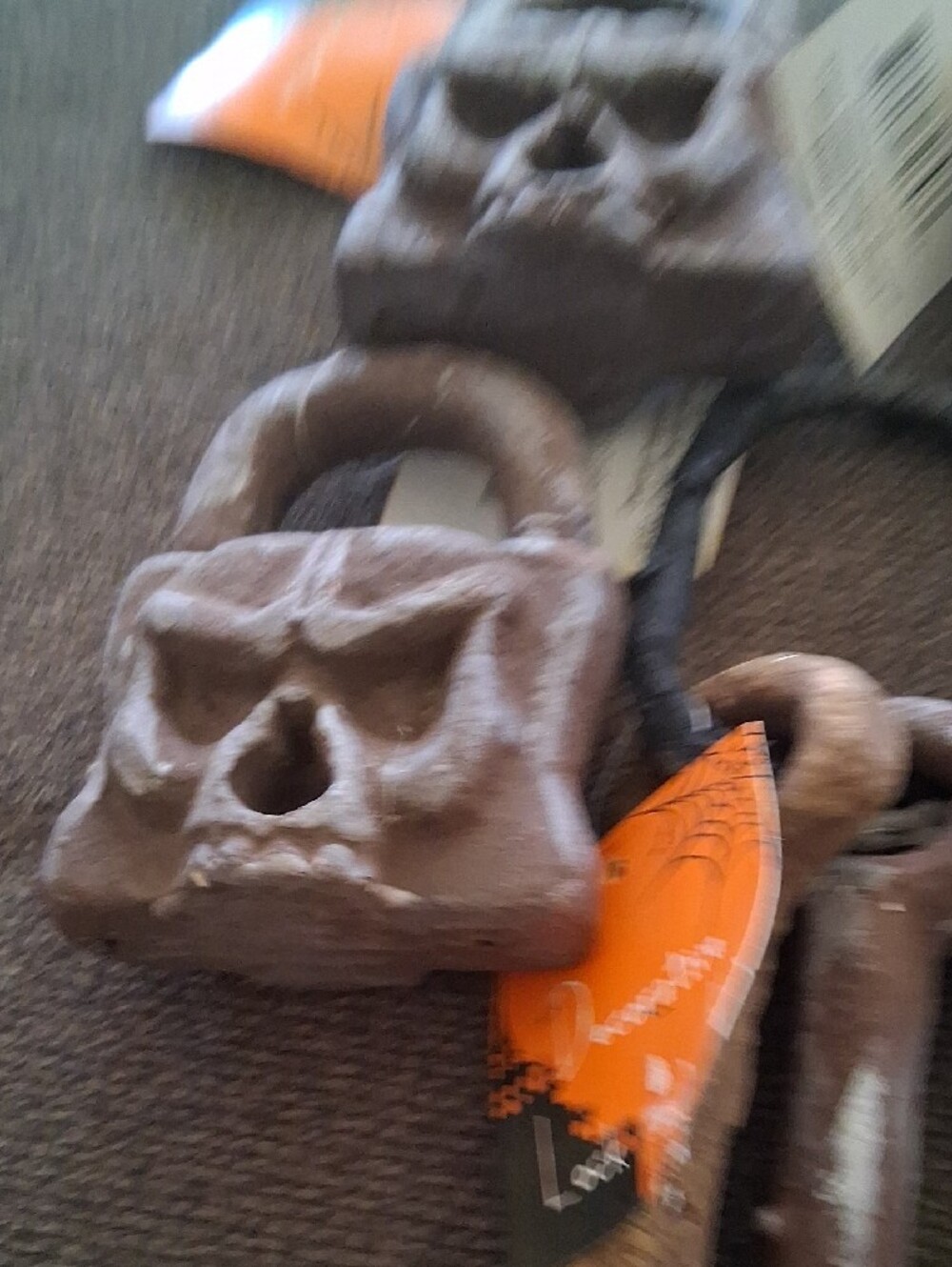 Halloween Foam 5 Skull Padlocks & Keys - Picture 8 of 8
